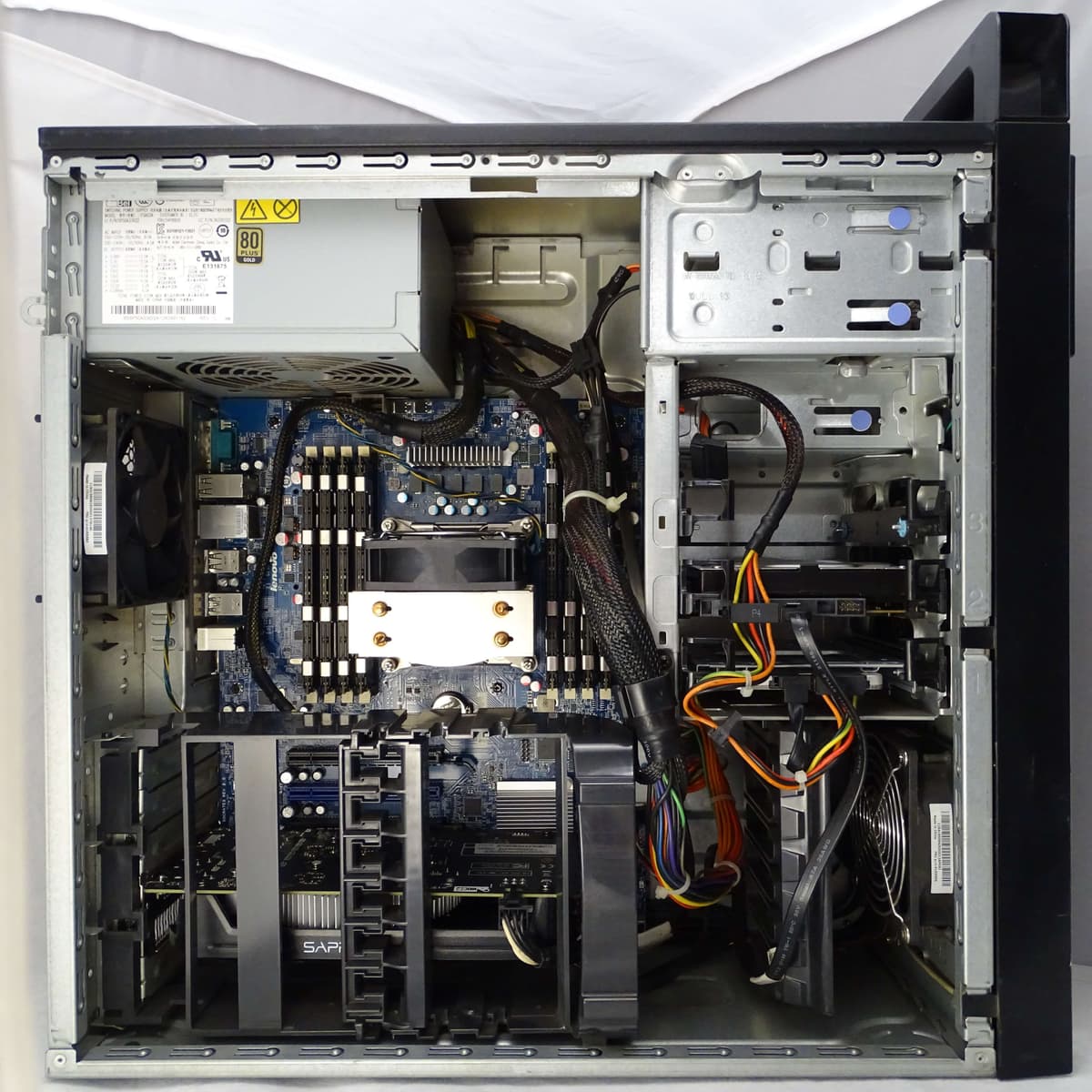 Lenovo-ThinkStation-S30-side-view