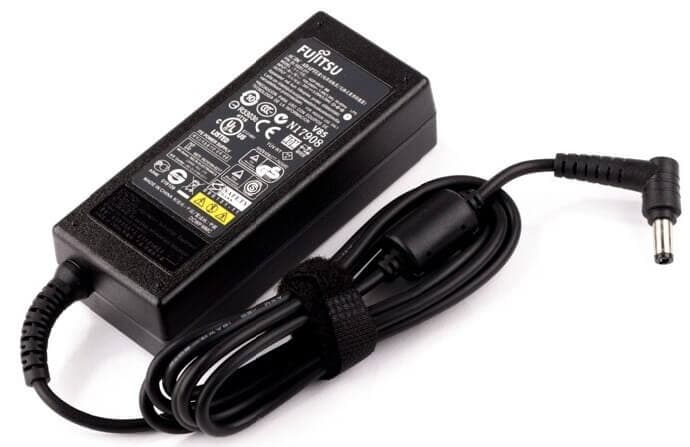 Ново-оригинално-зарядно-за-Fujitsu-65W--букса-5.5x2.5-front-view