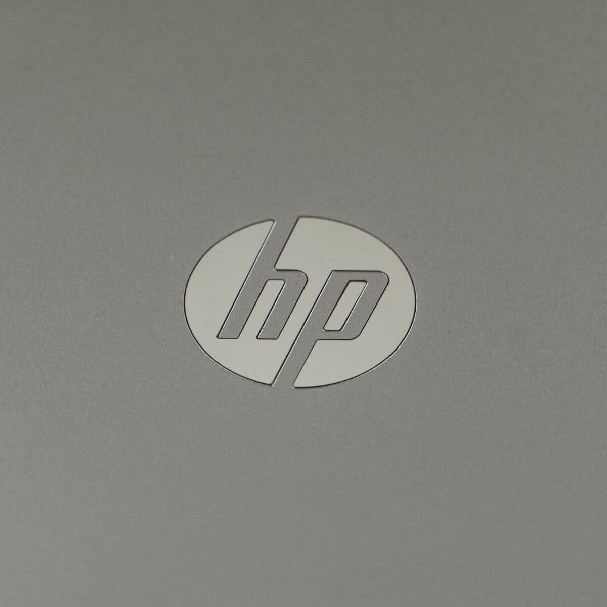 HP-745-G3-angle-view